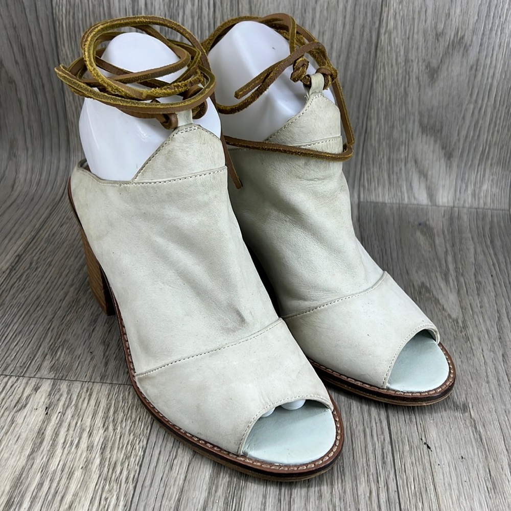 Chinese Laundry Cali Ankle Wrap Mules Shoes Sandals, White Leather